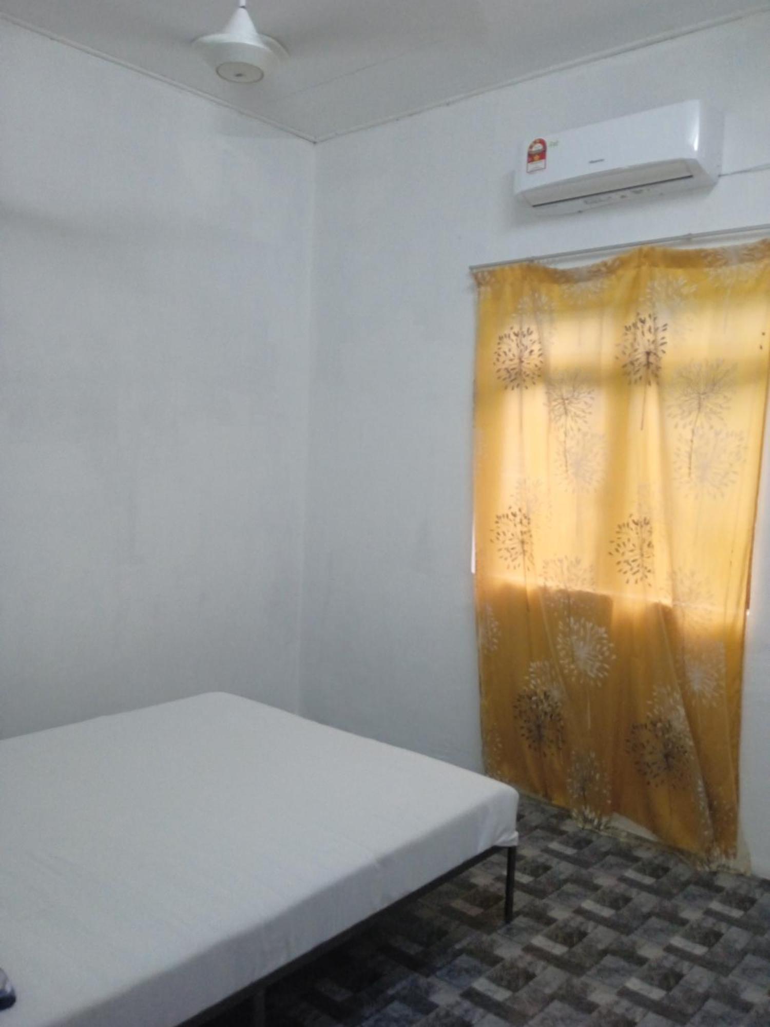 Homestay Idaman  Kuala Terengganu Luaran gambar